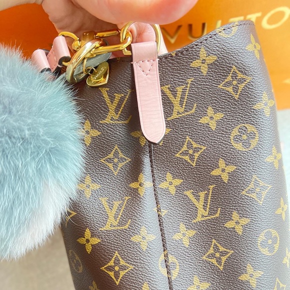 ❌SOLD❌Authentic Louis Vuitton Monogram NÉONOÉ - Picture 10 of 16